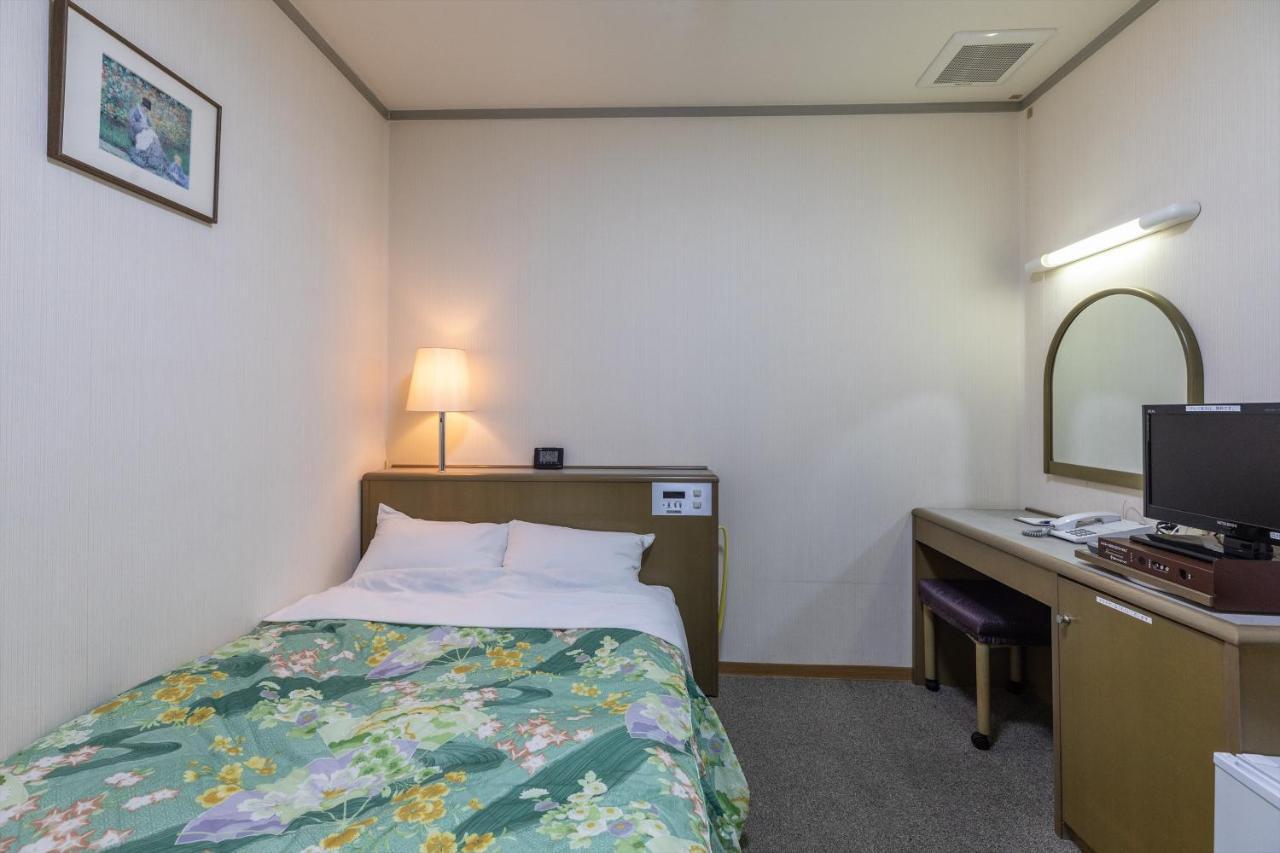 Tabist Business Hotel Takamado Shin-Omiya Nara Exterior photo